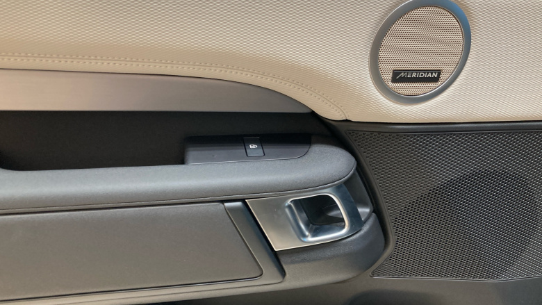 Land Rover Discovery 3.0 D350 Gemini 5dr Auto Diesel Station Wagon